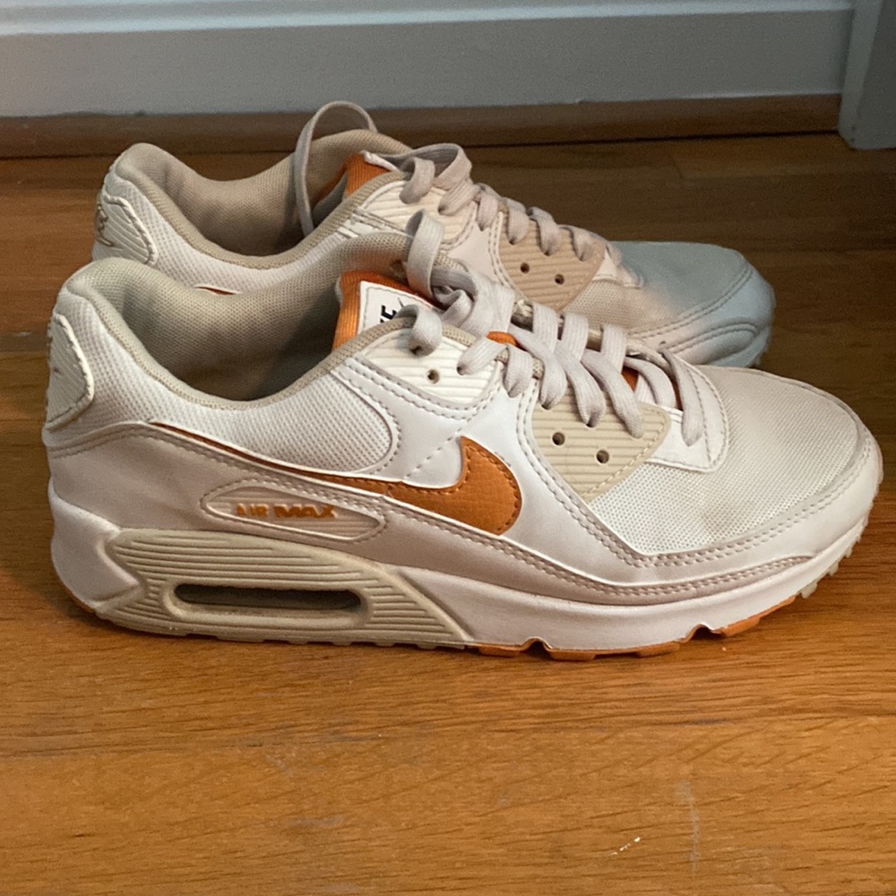 Nike Air Max - Picture 3 of 3